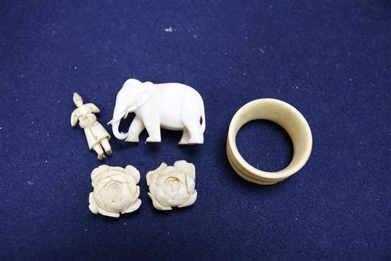 Canton cameo ivory card case and eleven other bone and ivory pieces (12)